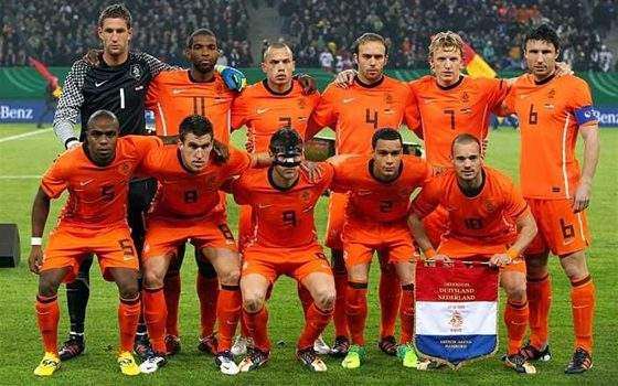 荷兰队服(荷兰队服2021)