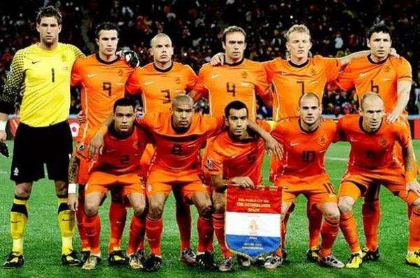 荷兰队服(2022世界杯荷兰队服)