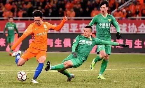 北京国安vs山东鲁能(北京国安VS山东鲁能洛维帽子戏法)