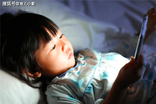 如何检查孩子有没有玩手机(怎样查看手机小孩有没有玩手机)