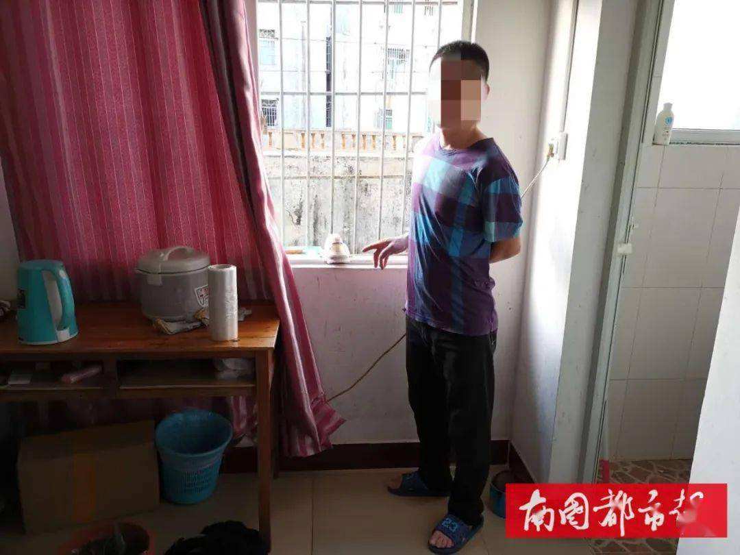 关于邻居竟在大姐门口拉屎写死字的信息