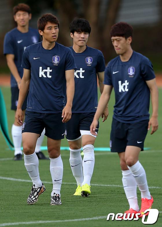 韩国男子足球队(韩国男子足球队留洋球员县2021现役球员)